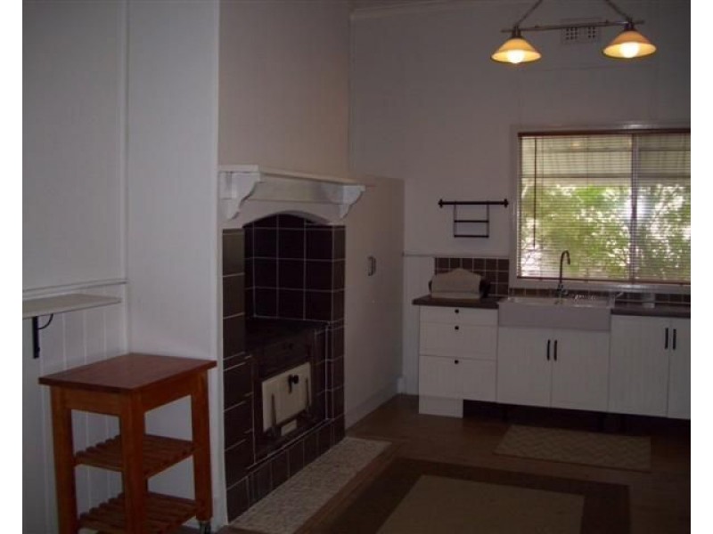 24 Furnival Street, Narrogin WA 6312