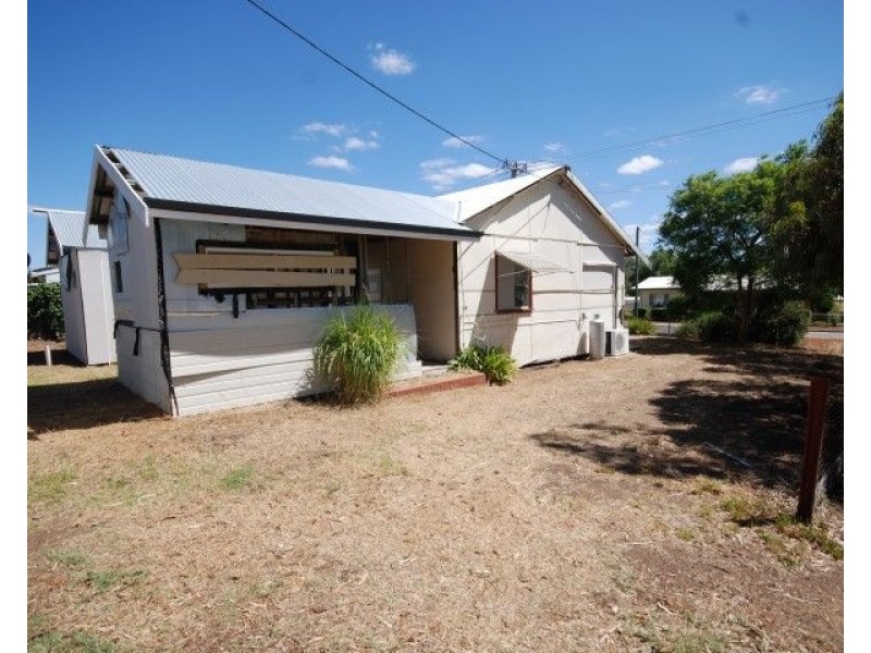 15 Argus Street, Narrogin WA 6312