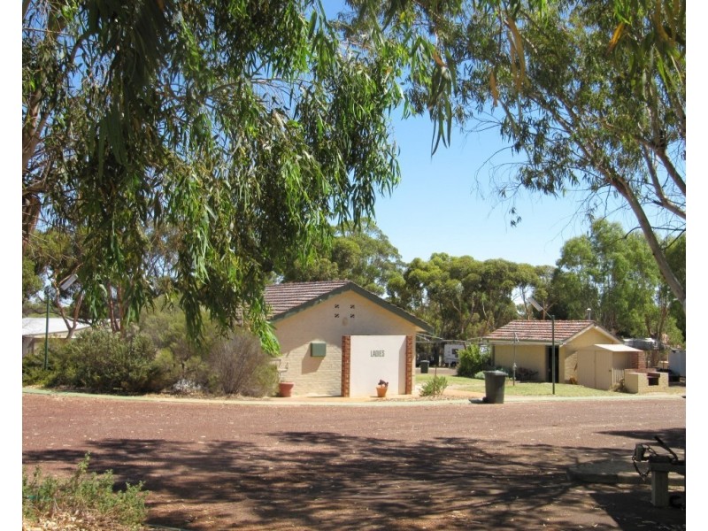 5 Kirkwood Street, Corrigin WA 6375