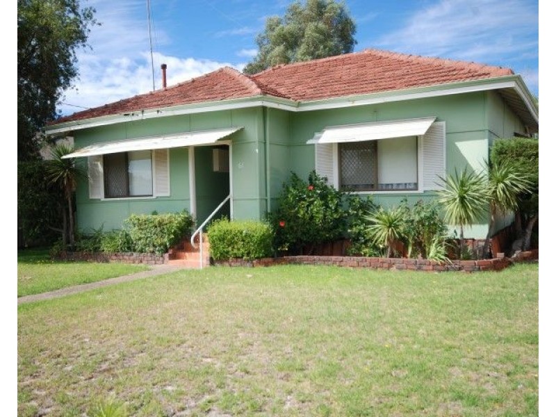 61 Ensign Street, Narrogin WA 6312