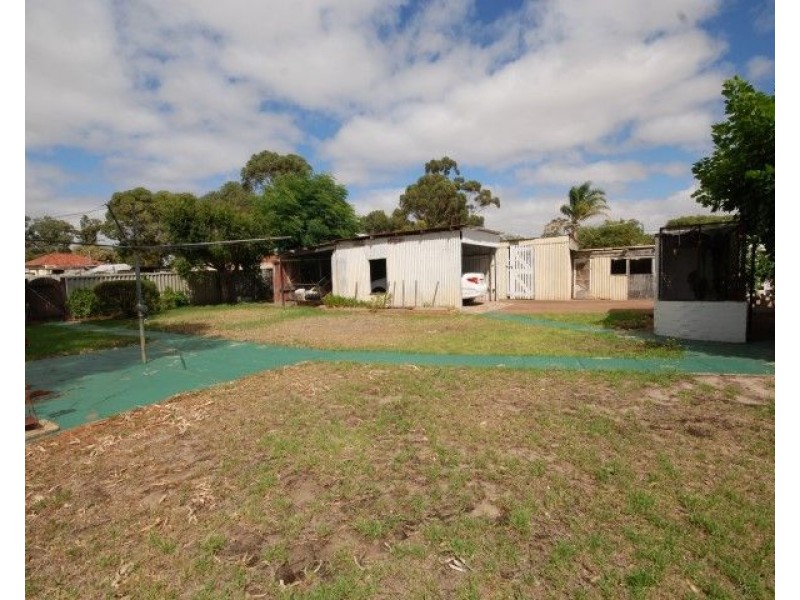 61 Ensign Street, Narrogin WA 6312