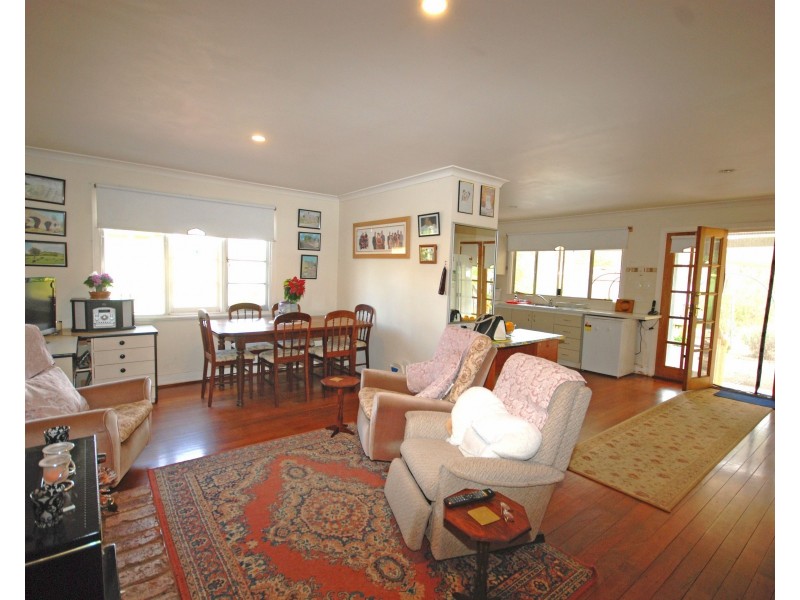 45 Felspar Street, Narrogin WA 6312