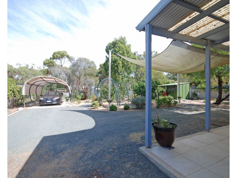 45 Felspar Street, Narrogin WA 6312