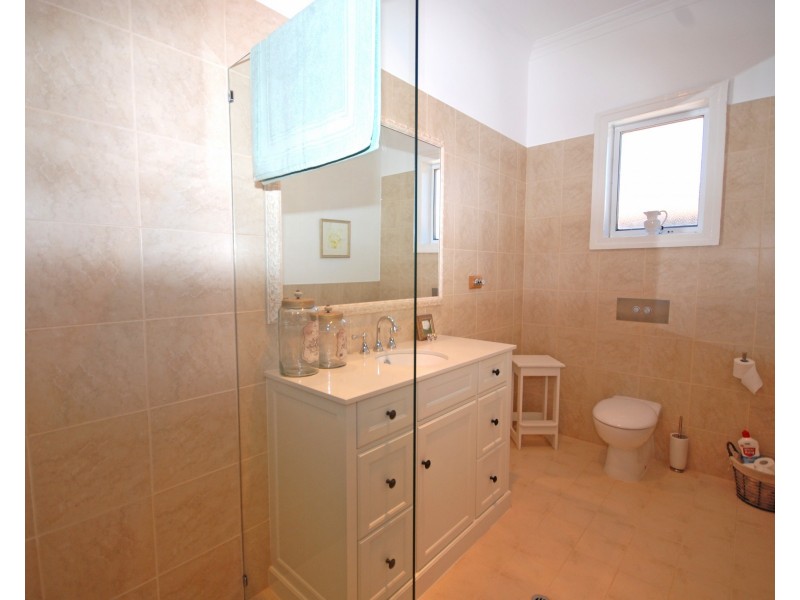 12 Williams Road, Narrogin WA 6312