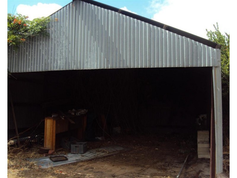 62 Dumbleyung Road, Wickepin WA 6370