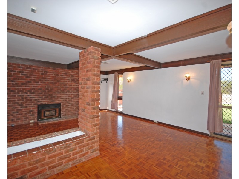 67 May Street, Narrogin WA 6312