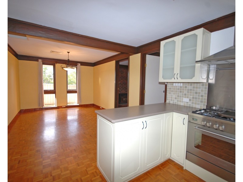 67 May Street, Narrogin WA 6312