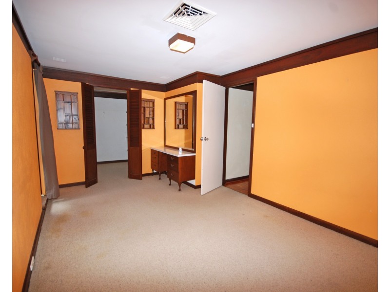 67 May Street, Narrogin WA 6312