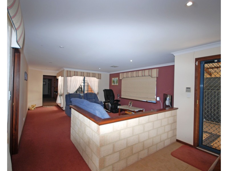 57 Felspar Street, Narrogin WA 6312