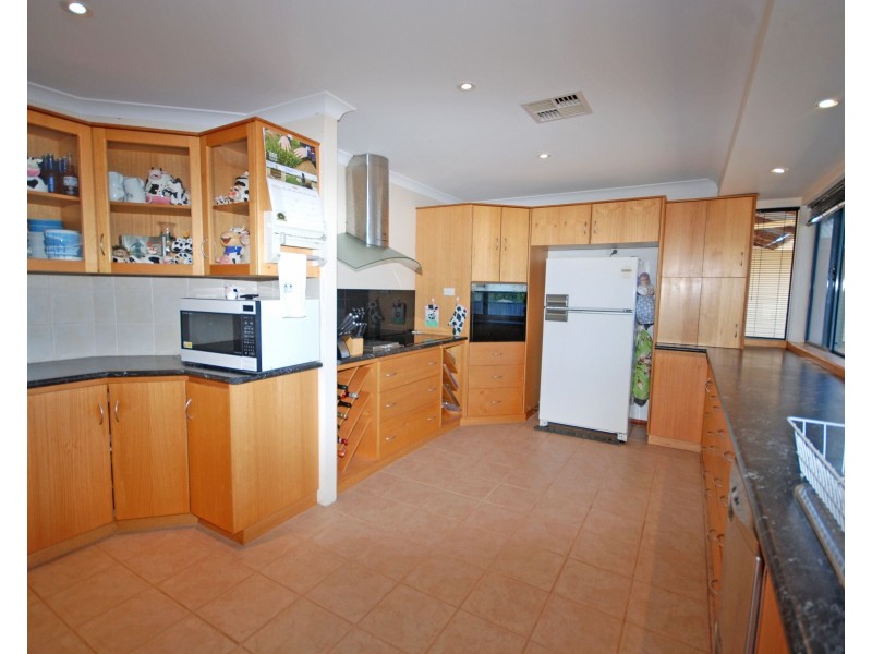 57 Felspar Street, Narrogin WA 6312
