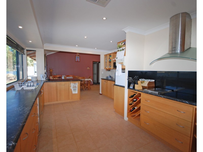 57 Felspar Street, Narrogin WA 6312