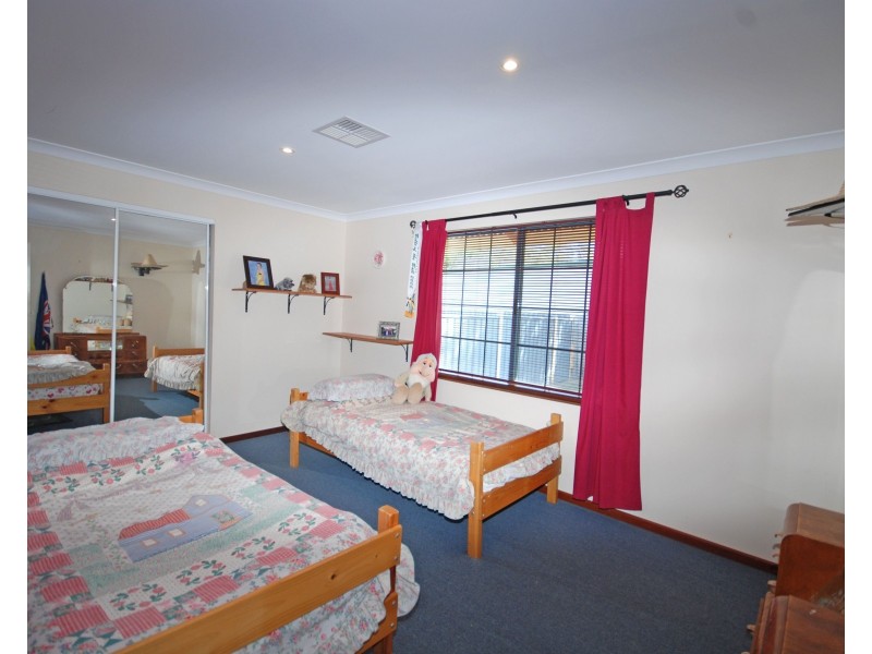 57 Felspar Street, Narrogin WA 6312