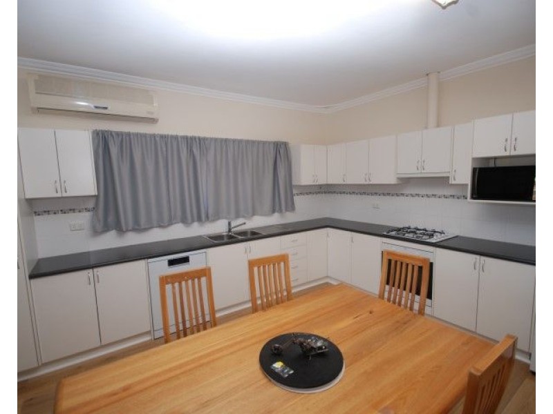 33 doney Street, Narrogin WA 6312