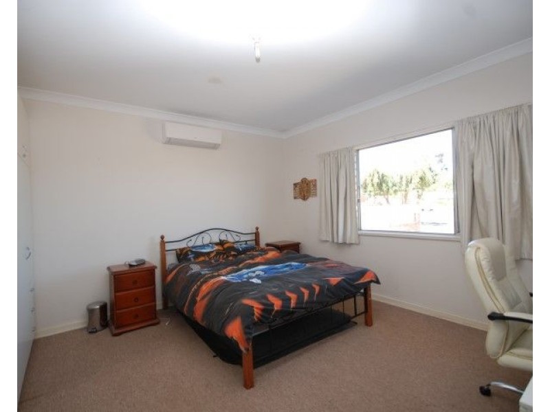 33 doney Street, Narrogin WA 6312