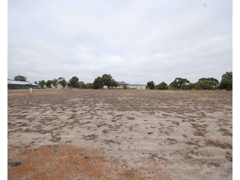 31 Curlew Way, Wickepin WA 6370