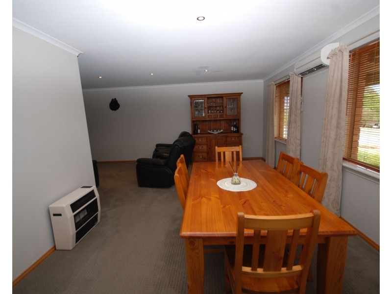 1 Gray Street, Narrogin WA 6312