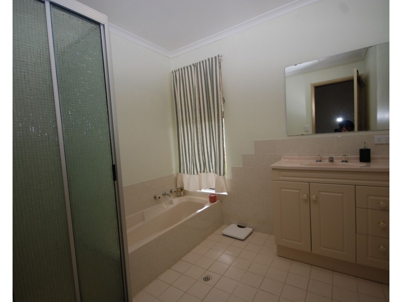 1 Gray Street, Narrogin WA 6312