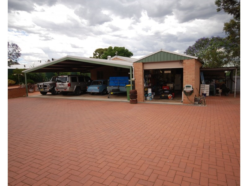 1 Gray Street, Narrogin WA 6312