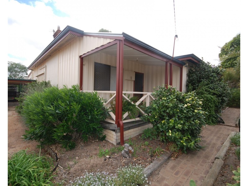 19 Northwood Street, Narrogin WA 6312