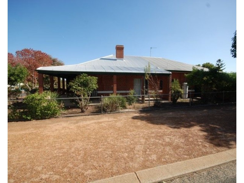 37 Grant Street, Narrogin WA 6312