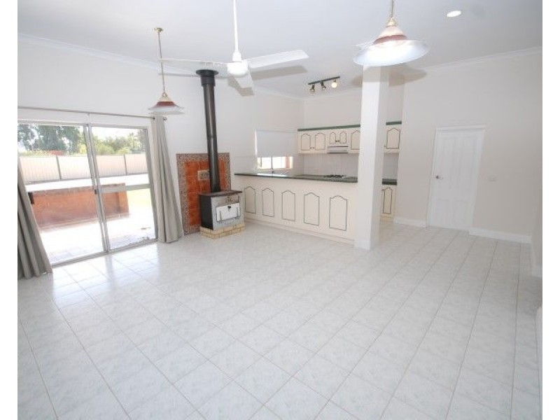 37 Grant Street, Narrogin WA 6312