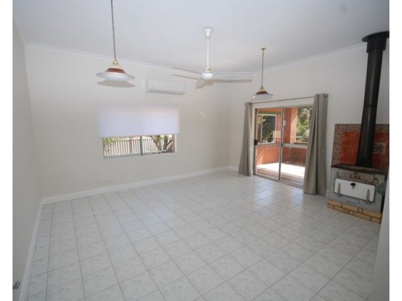 37 Grant Street, Narrogin WA 6312