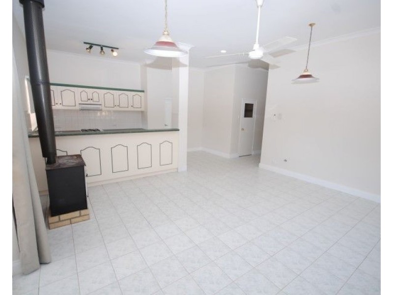 37 Grant Street, Narrogin WA 6312