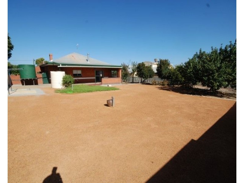 37 Grant Street, Narrogin WA 6312