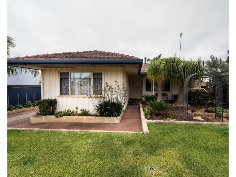 33 Fox Street, Narrogin WA 6312