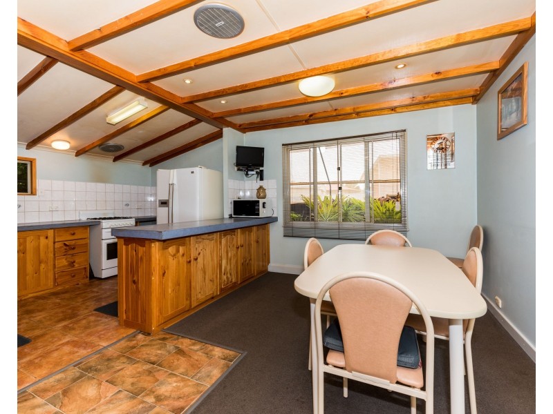 33 Fox Street, Narrogin WA 6312