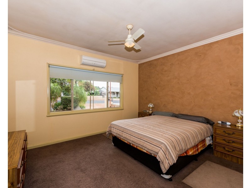 33 Fox Street, Narrogin WA 6312