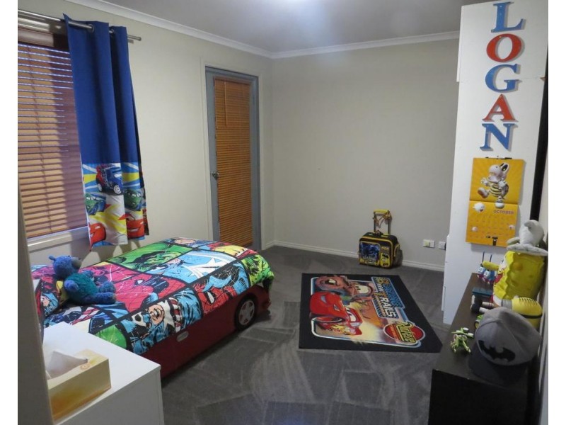 25 Hansard Street, Narrogin WA 6312