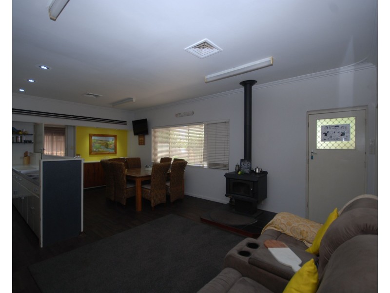 177 Narrakine Road, Narrogin WA 6312