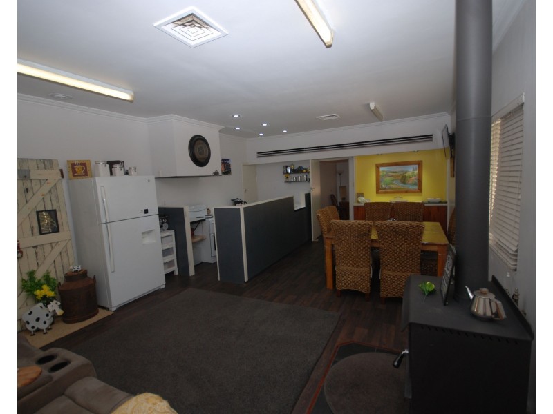 177 Narrakine Road, Narrogin WA 6312