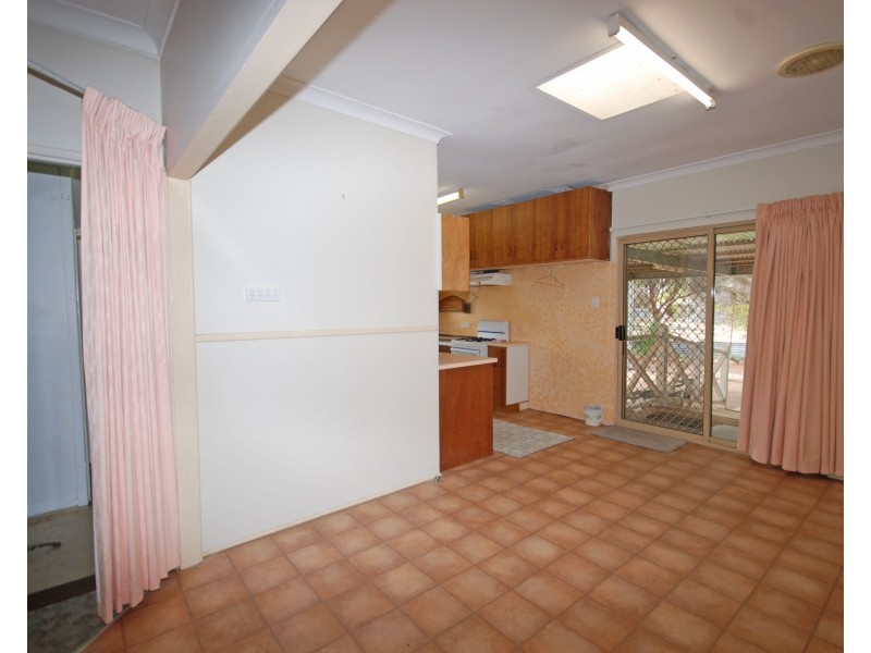 14 Kitchener Street, Wagin WA 6315