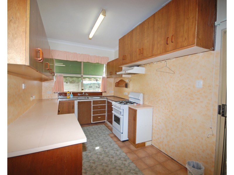 14 Kitchener Street, Wagin WA 6315