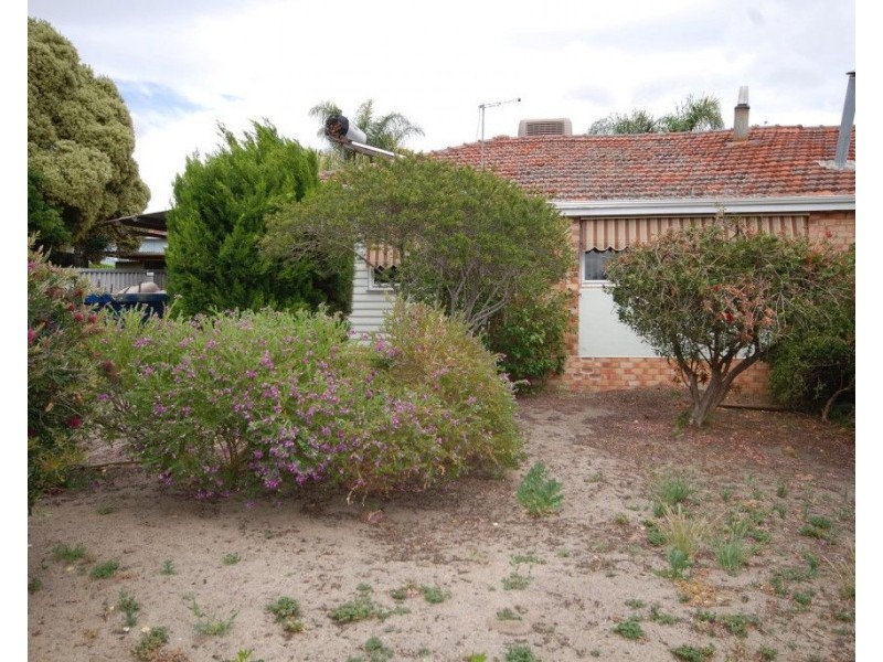 20A Floyed Street, Narrogin WA 6312