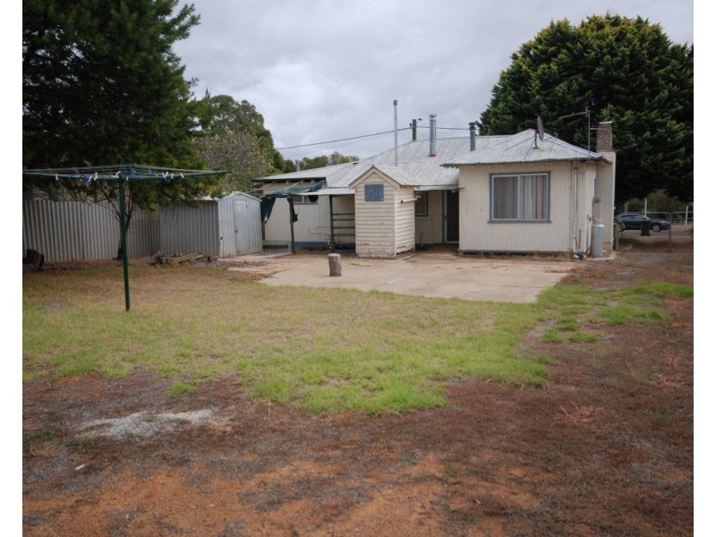 98 Northwood Street, Narrogin WA 6312