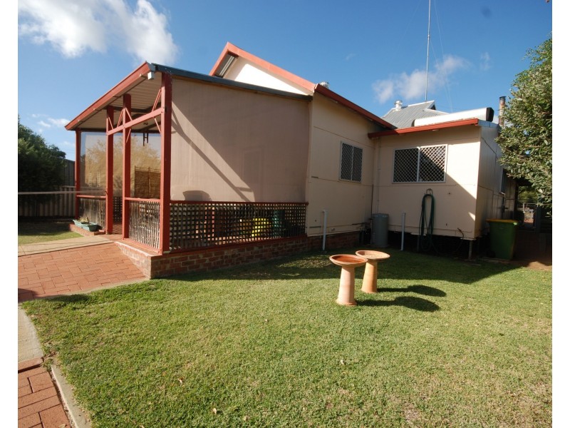 37 Doney Street, Narrogin WA 6312