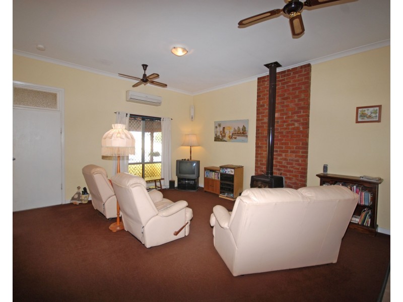 37 Doney Street, Narrogin WA 6312