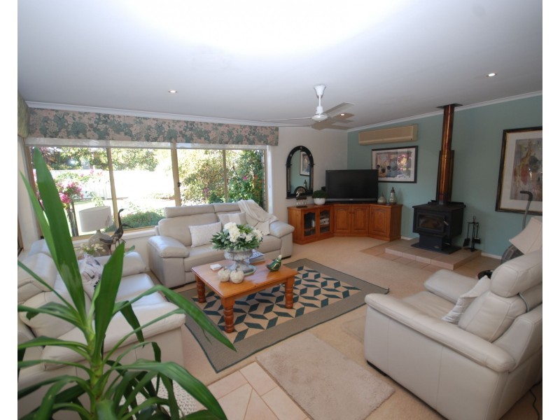 4 Adam Street, Williams WA 6391