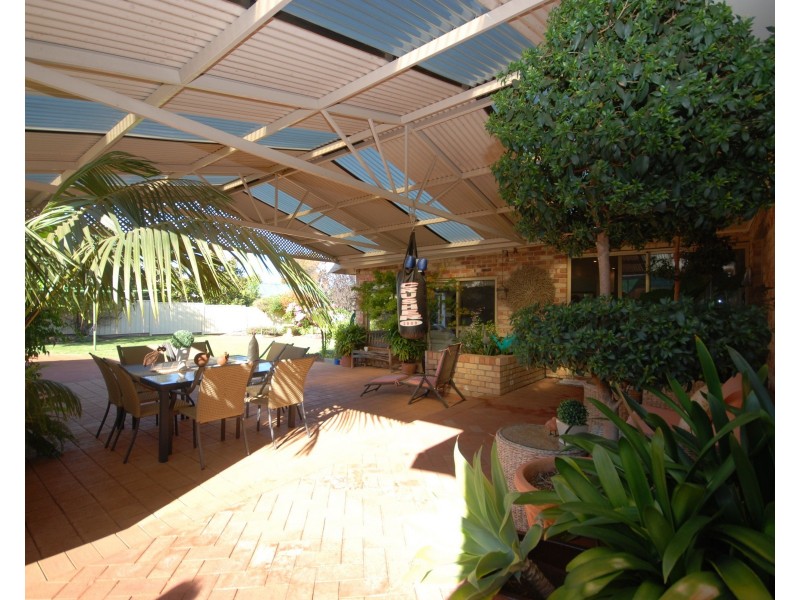 4 Adam Street, Williams WA 6391