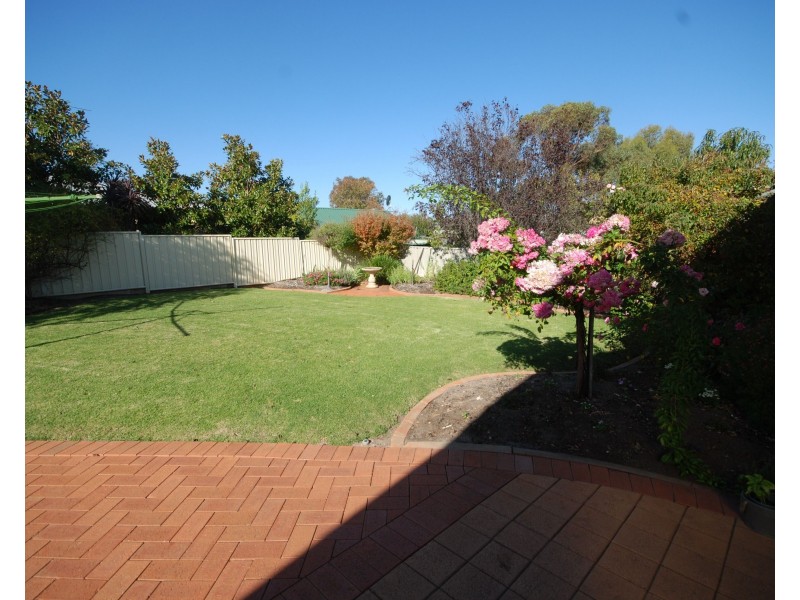4 Adam Street, Williams WA 6391