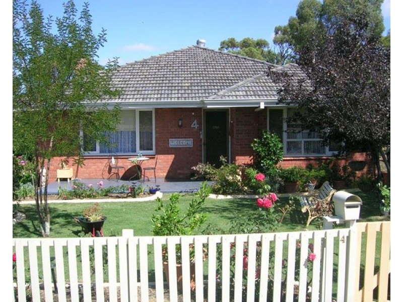 4 Butler Street, Narrogin WA 6312