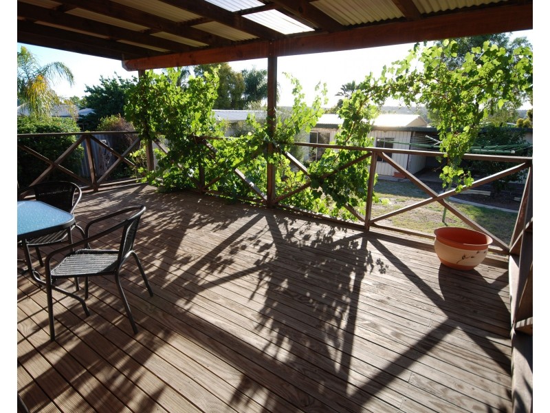 4 Butler Street, Narrogin WA 6312