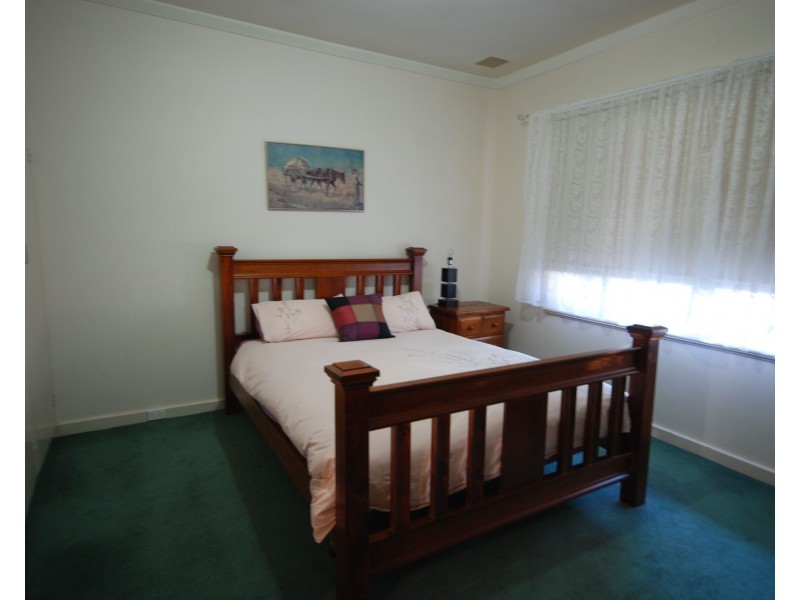 4 Butler Street, Narrogin WA 6312