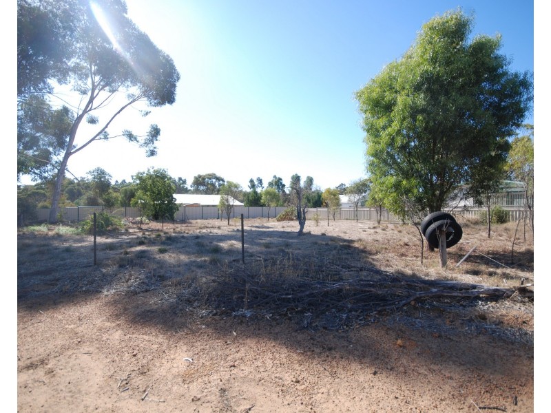 85 Havelock Street, Narrogin WA 6312