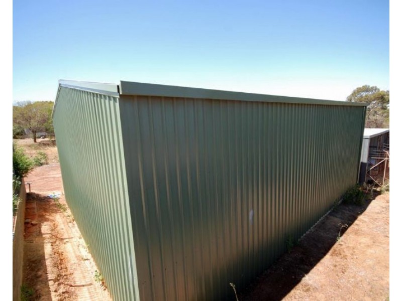 13 and 15 Narrakine Road, Narrogin WA 6312