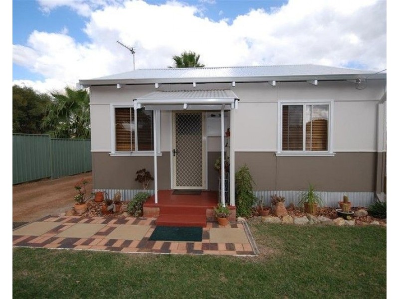 34 Grant Street, Narrogin WA 6312