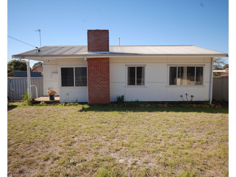 3 Lefroy Street, Narrogin WA 6312